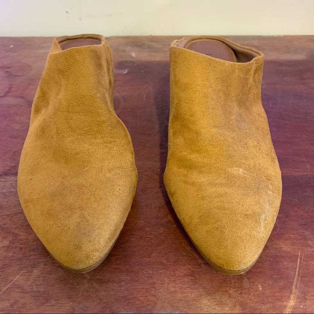 Tan Pointy Mules 6.5